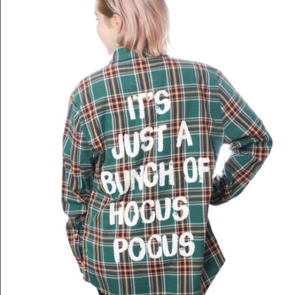 NWT Disney Hocus Pocus Winifred Flannel
